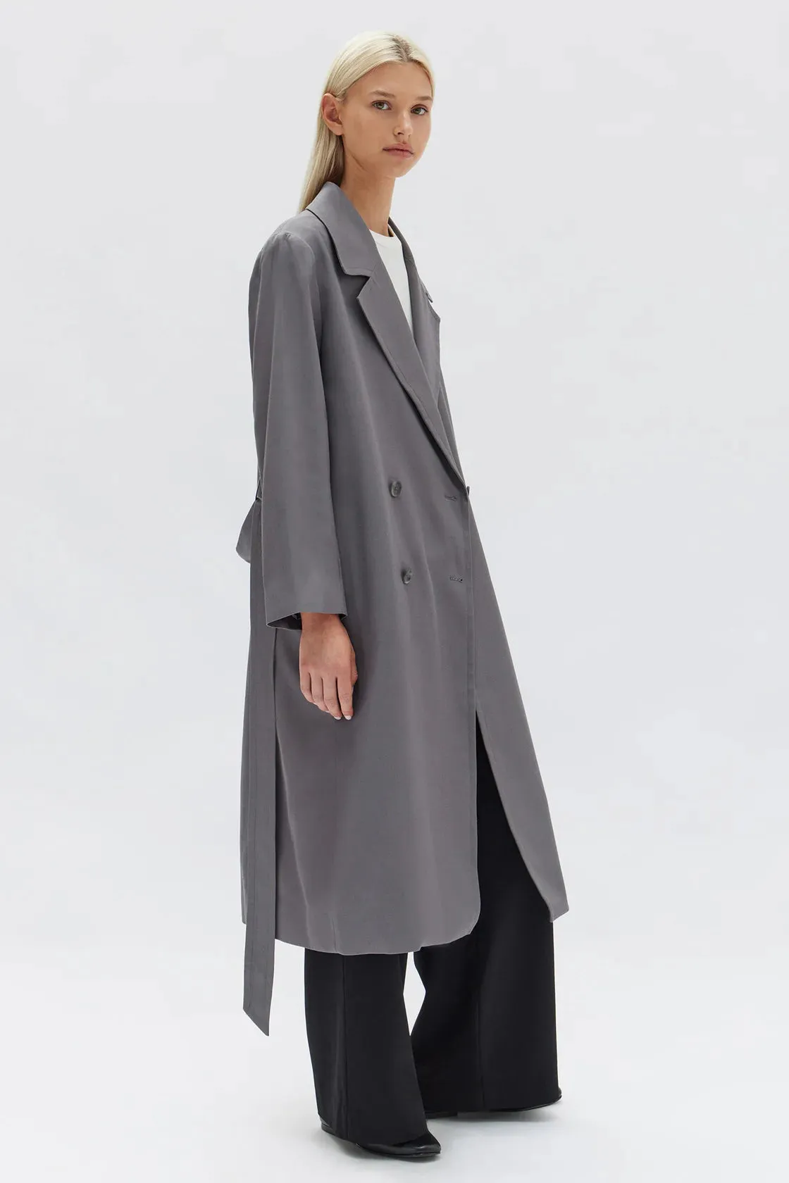 Assembly label Kirby Twill Trench - Dark Ash