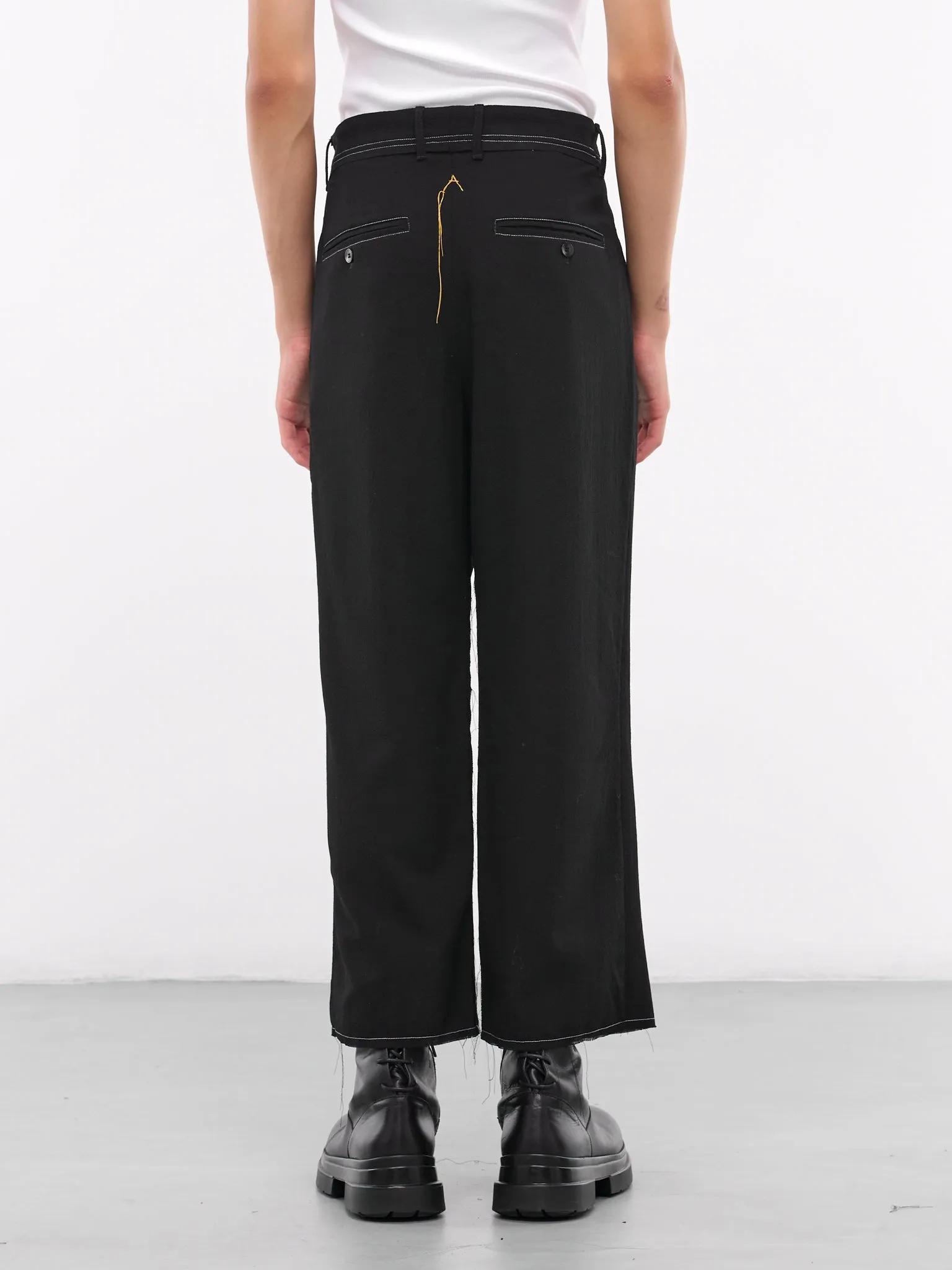 Contrast Stitch Wool Trousers (AIR04P101-BLACK)