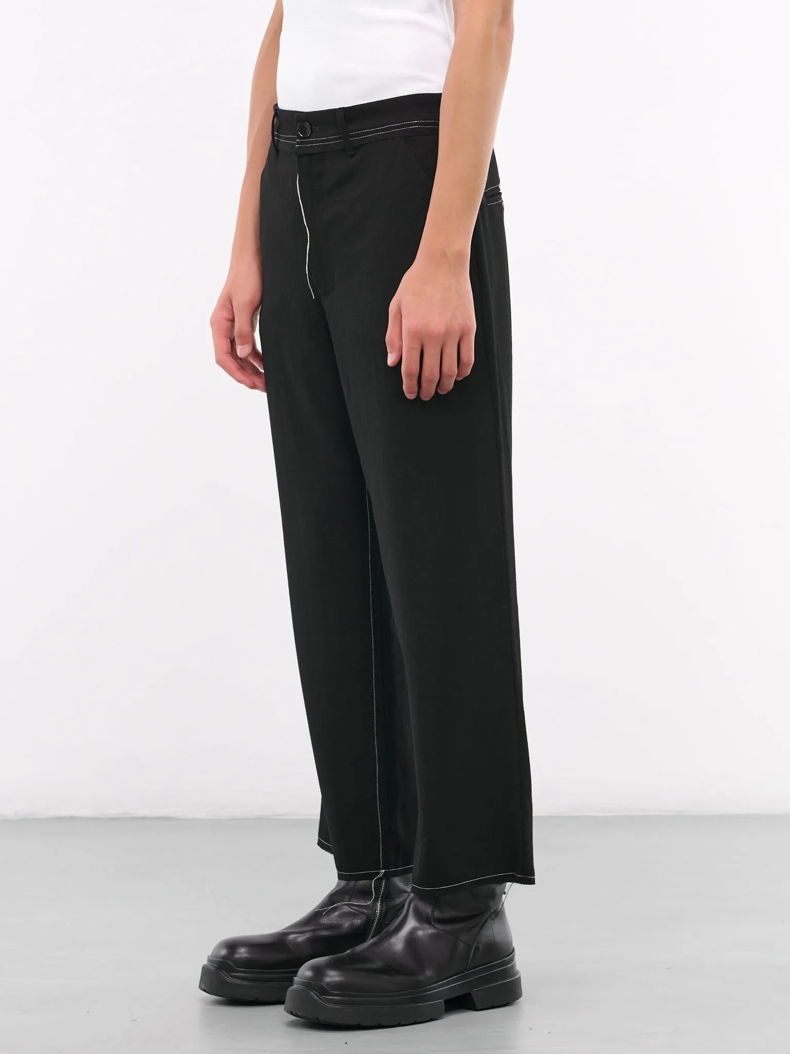 Contrast Stitch Wool Trousers (AIR04P101-BLACK)