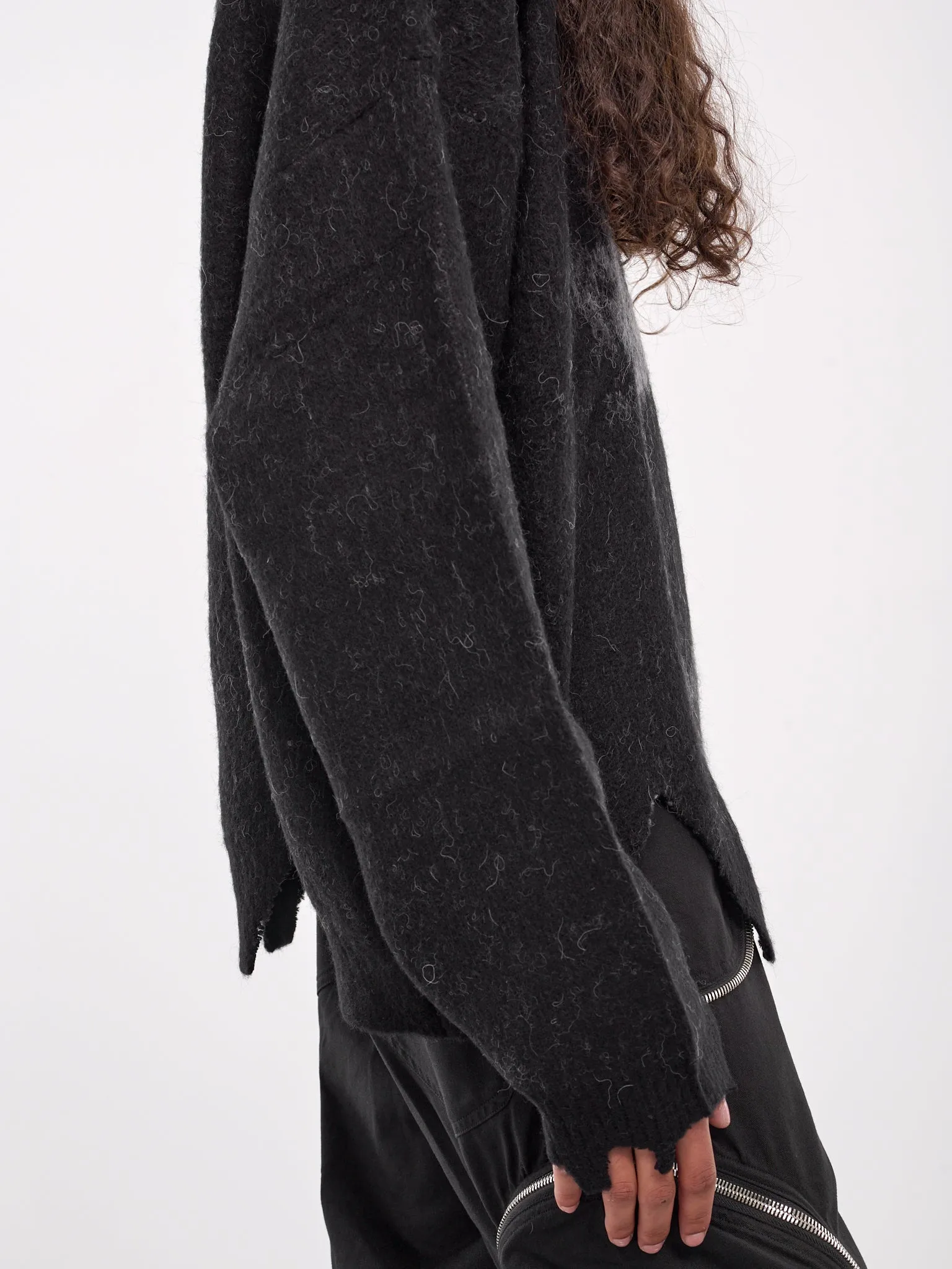 Destroyed Skull Mohair Knit (245256-BLACK)