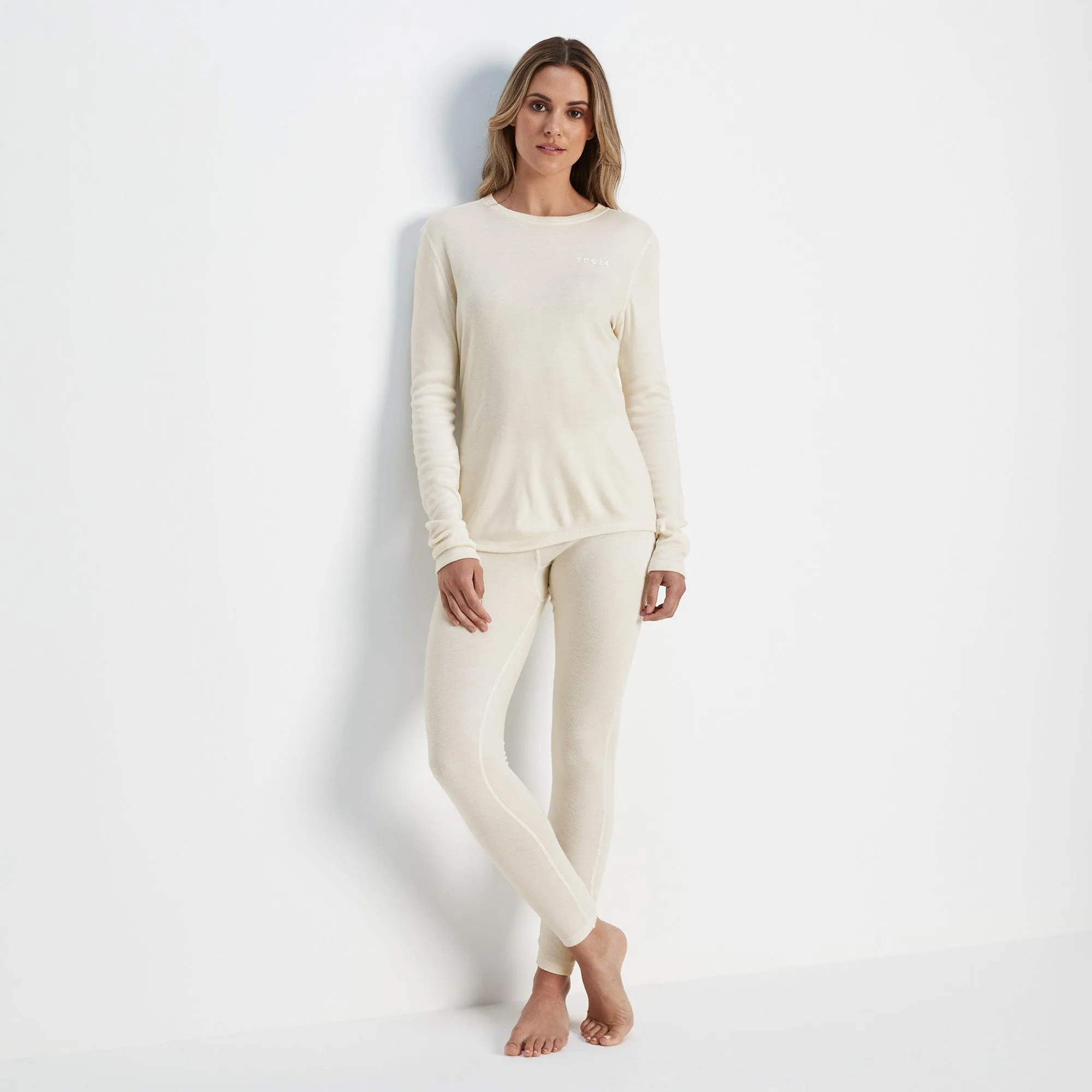 Meru Womens Cashmere Touch Base Layer Crew Neck - Off White