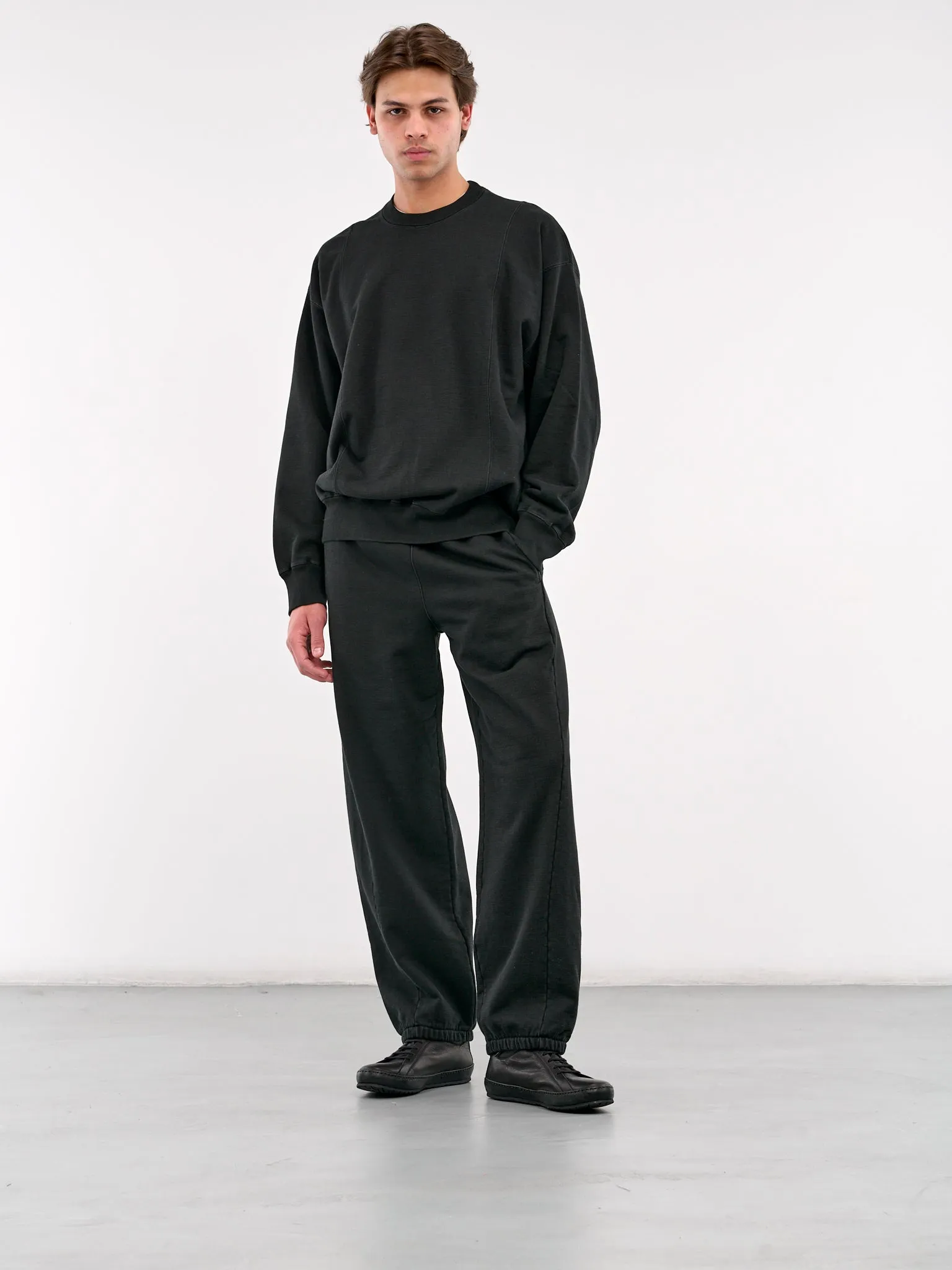 Paneled Crewneck Sweatshirt (ST-1122-BLACK)