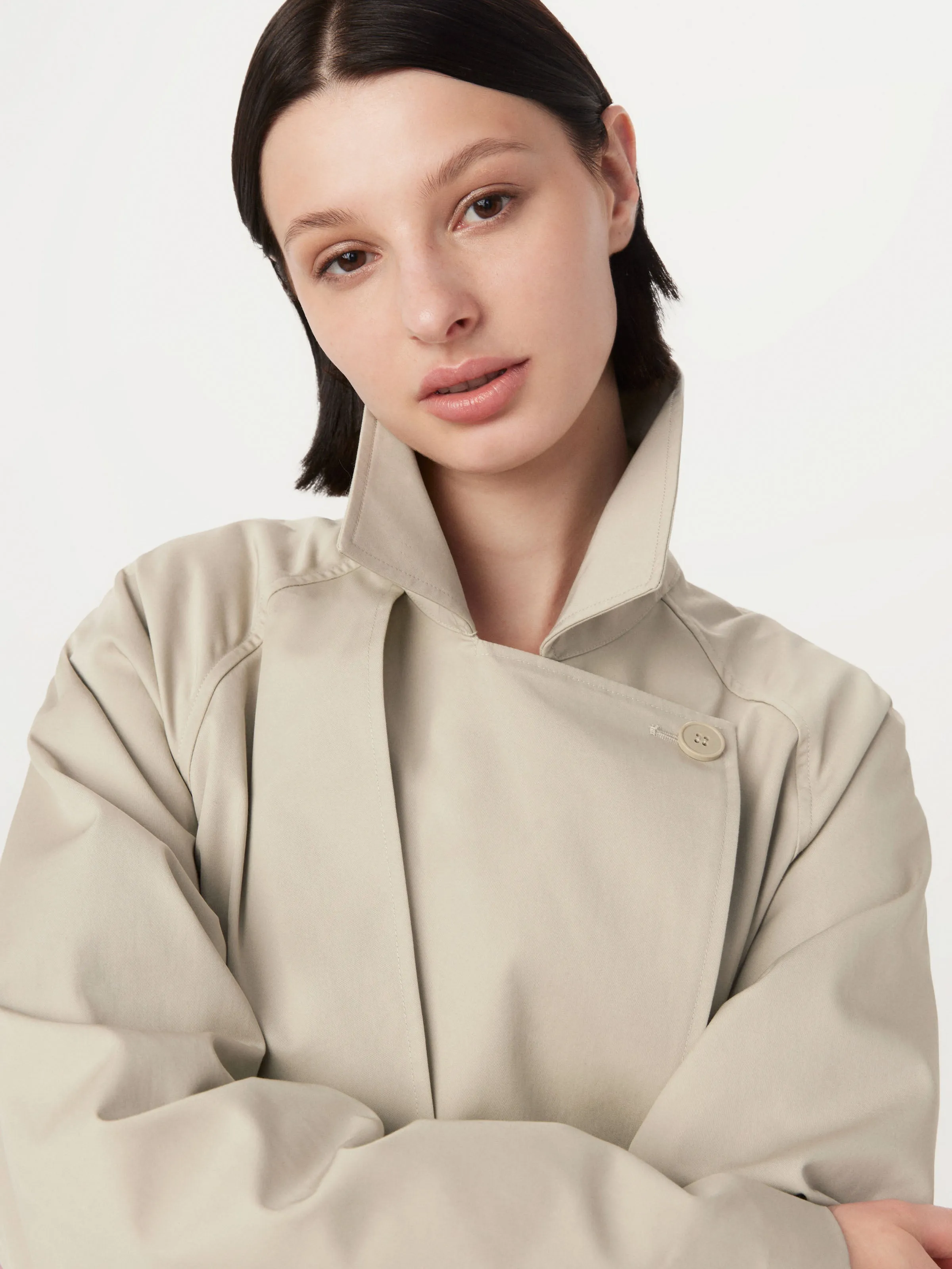 The Long Trench Coat in Light Beige